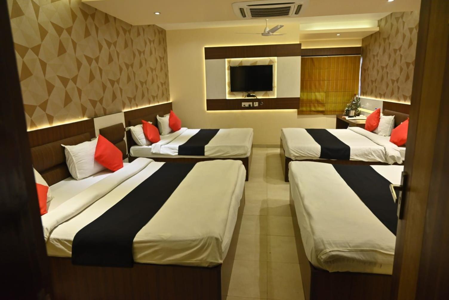 Hotel Royal Cottage Kanpur Exterior foto
